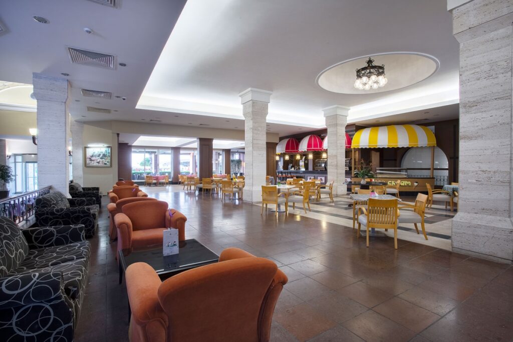 Hôtel Antalya - Belek | Pine Beach Resort | Complexe hôtelier En bord de plage | Plage privée-Bar-antique-Turquie
