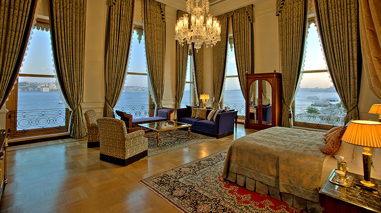 Les meilleurs hôtels d'Istanbul et les plus luxueux - 1- Çırağan Palace Kempinski Istanbul 1