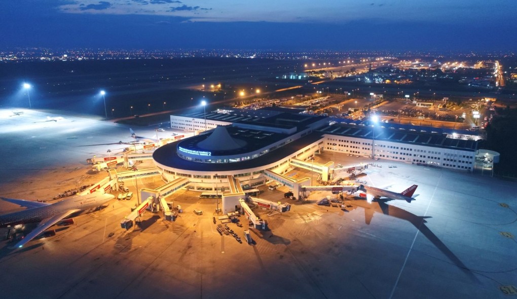 Combien de kilomètres entre Istanbul et Antalya en avion ? Hotel Turquie 