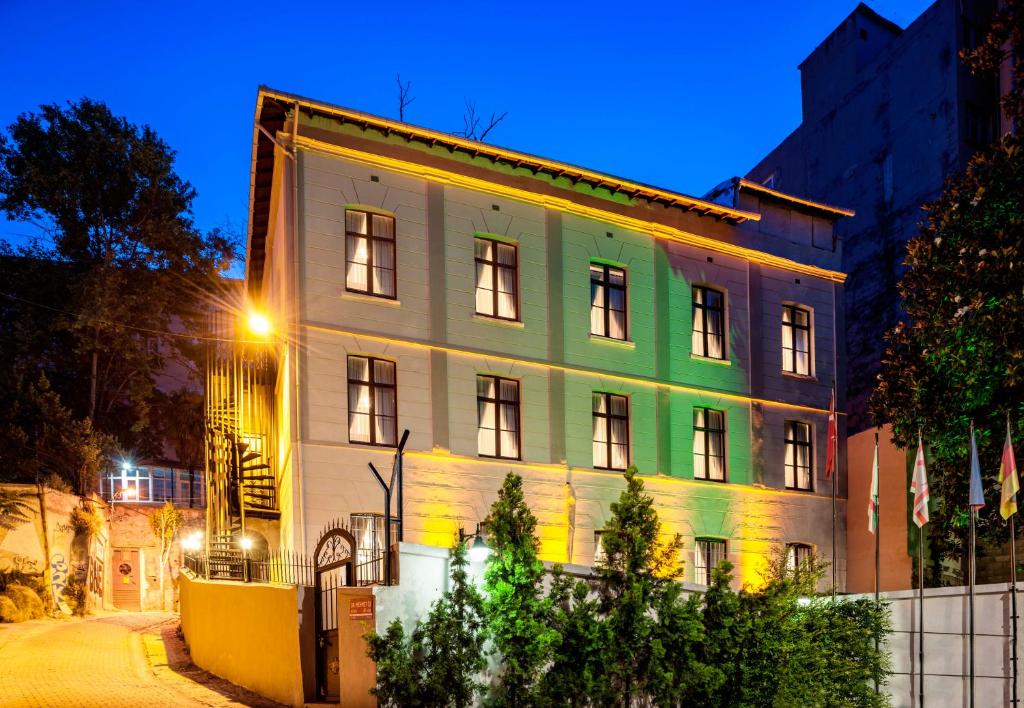 12. Jardin des éléments | 3 étoiles  Hotel Taksim ISTANBUL TURQUIE