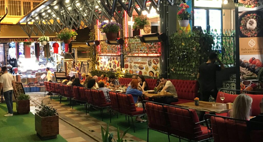 Sultan Palace Café Restaurant- visiter sultanahmet- Hotel Turquie