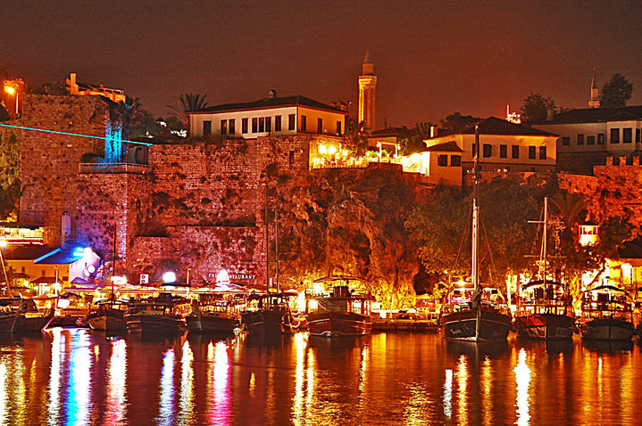 1. Offrez-vous le luxe de la vieille ville Antalya Turquie