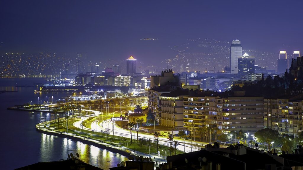 Meilleure vie nocturne à Izmir : choses à faire lors d'une soirée à Izmir-Hotel Turquie - 